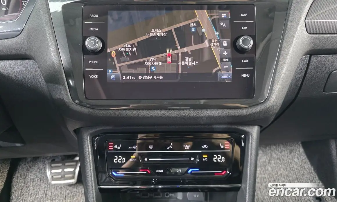 Volkswagen Tiguan 2018 2.0 автомат (гидро), фото 34
