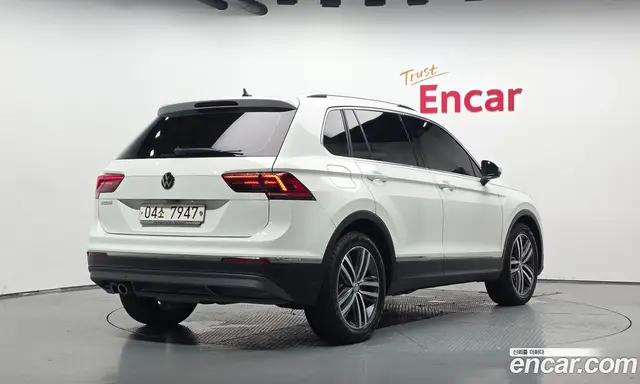Volkswagen Tiguan 2018 2.0 автомат (гидро), миниатюра 2