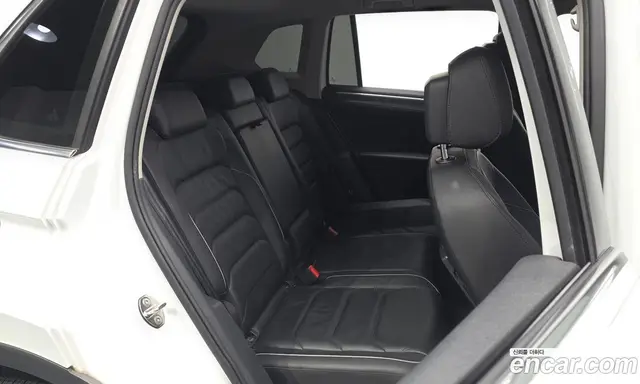 Volkswagen Tiguan 2018 2.0 автомат (гидро), миниатюра 11
