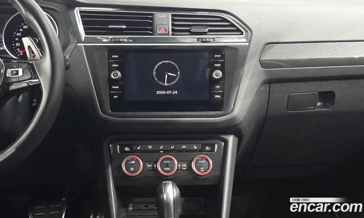 Volkswagen Tiguan 2018 2.0 автомат (гидро), фото 13