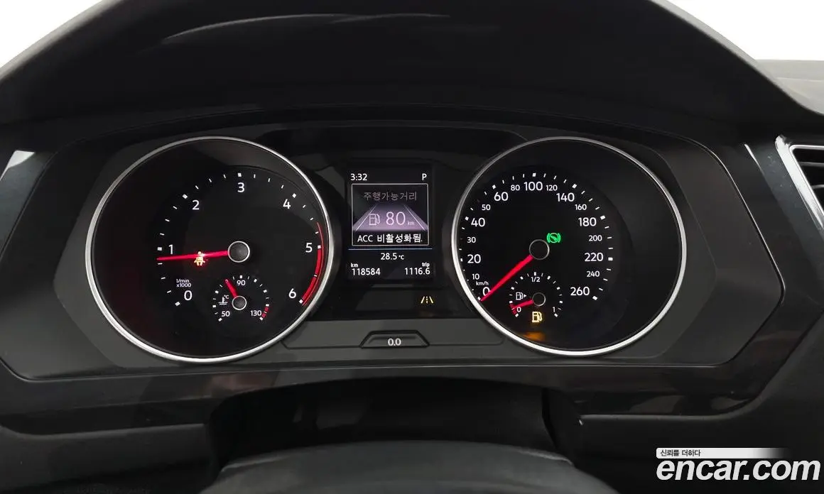 Volkswagen Tiguan 2018 2.0 автомат (гидро), фото 8