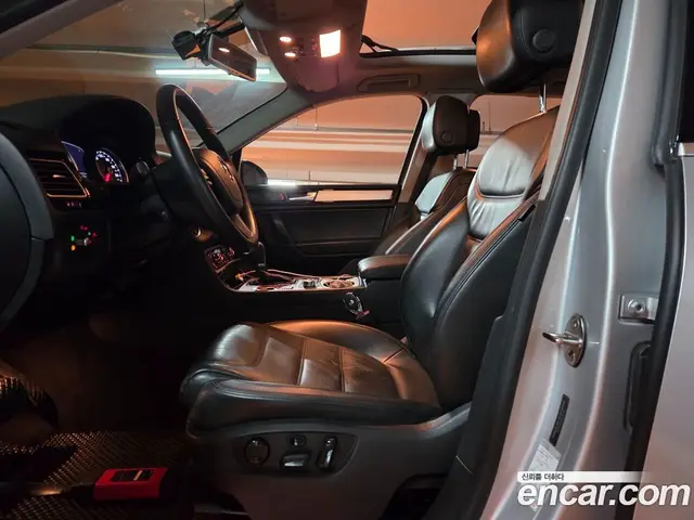 Volkswagen Touareg 2013 3.0 автомат (гидро), миниатюра 9