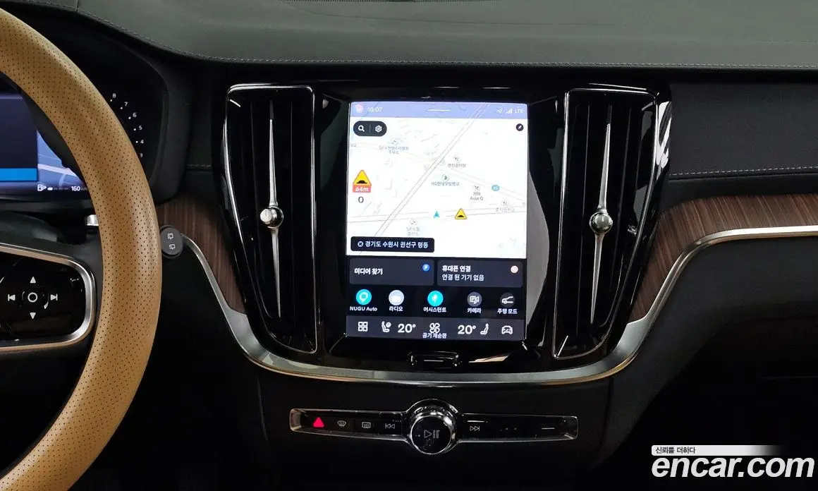 Volvo V60 2023 2.0 автомат (гидро), фото 20