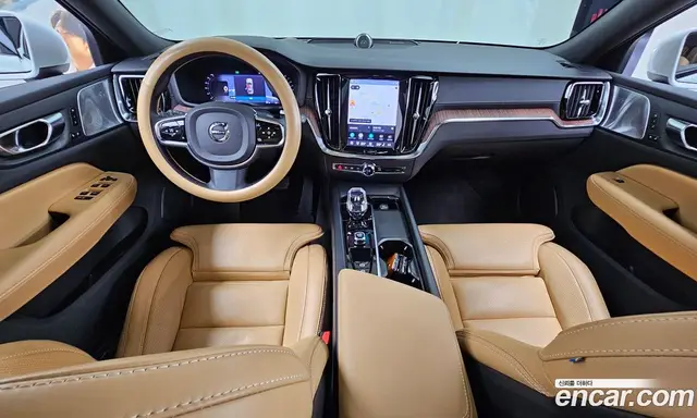 Volvo V60 2023 2.0 автомат (гидро), миниатюра 10
