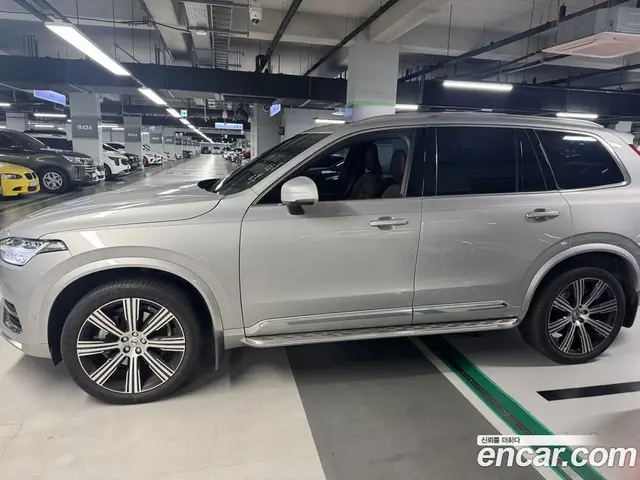 Volvo XC90 2023 2.0 автомат (гидро), миниатюра 2