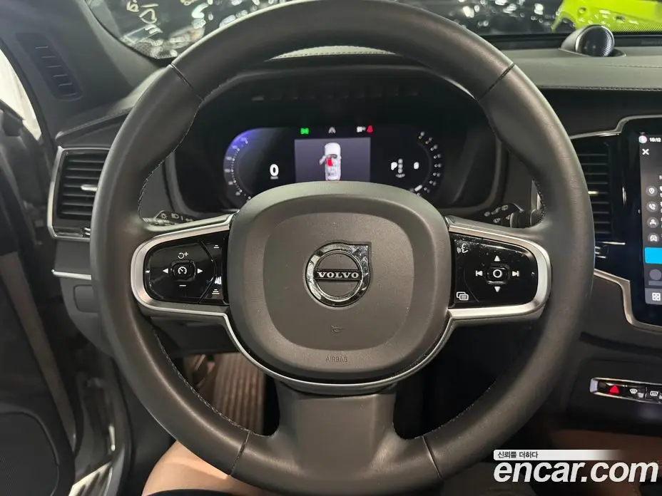 Volvo XC90 2023 2.0 автомат (гидро), фото 5