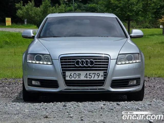 Audi A6 2011 2.0 автомат (вариатор), миниатюра 1