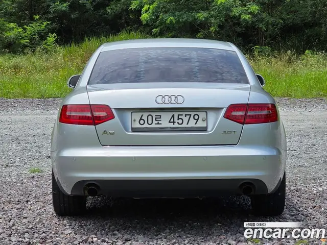 Audi A6 2011 2.0 автомат (вариатор), миниатюра 2