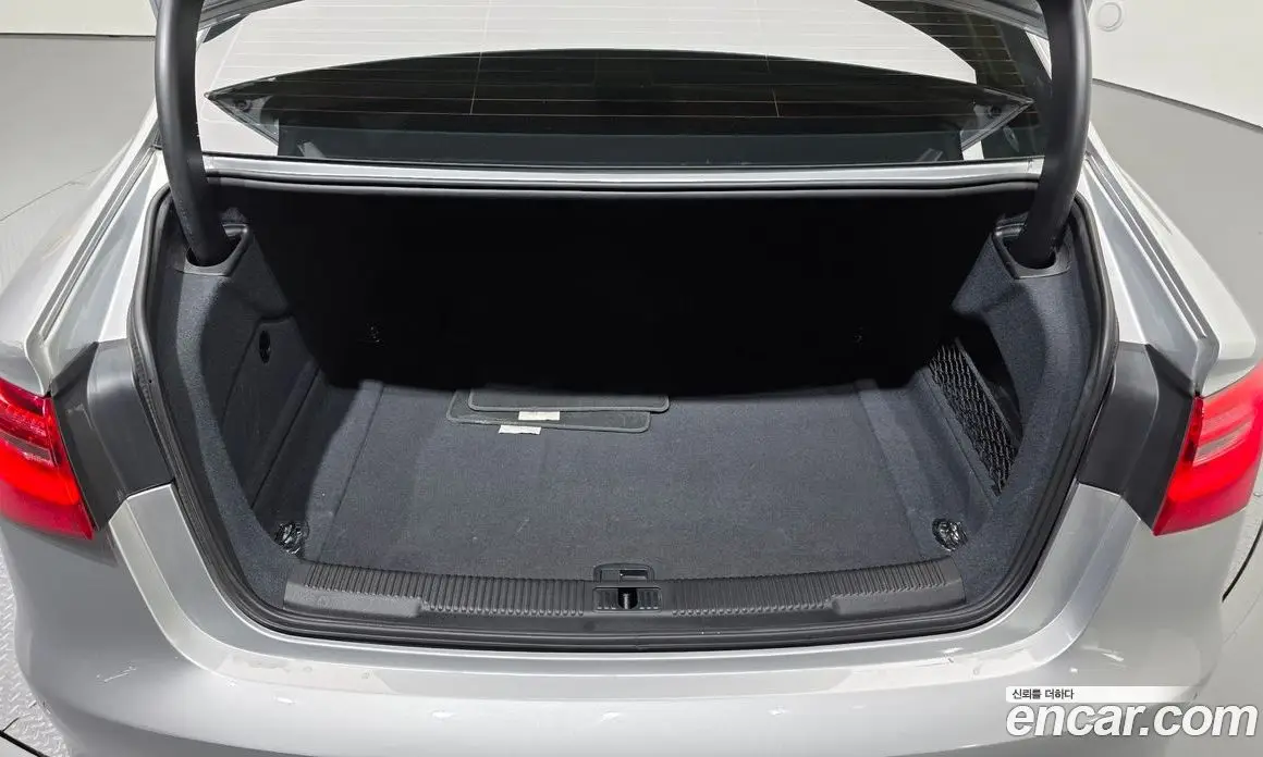 Audi A6 2012 2.0 автомат (гидро), фото 16