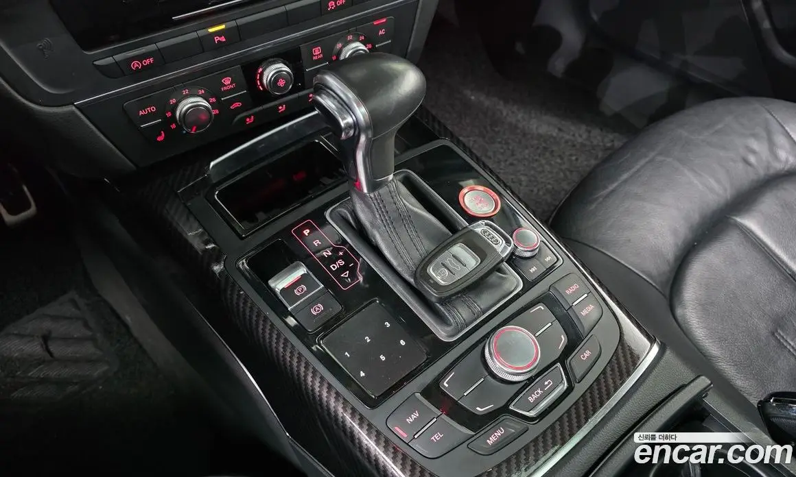 Audi A6 2012 2.0 автомат (гидро), фото 9