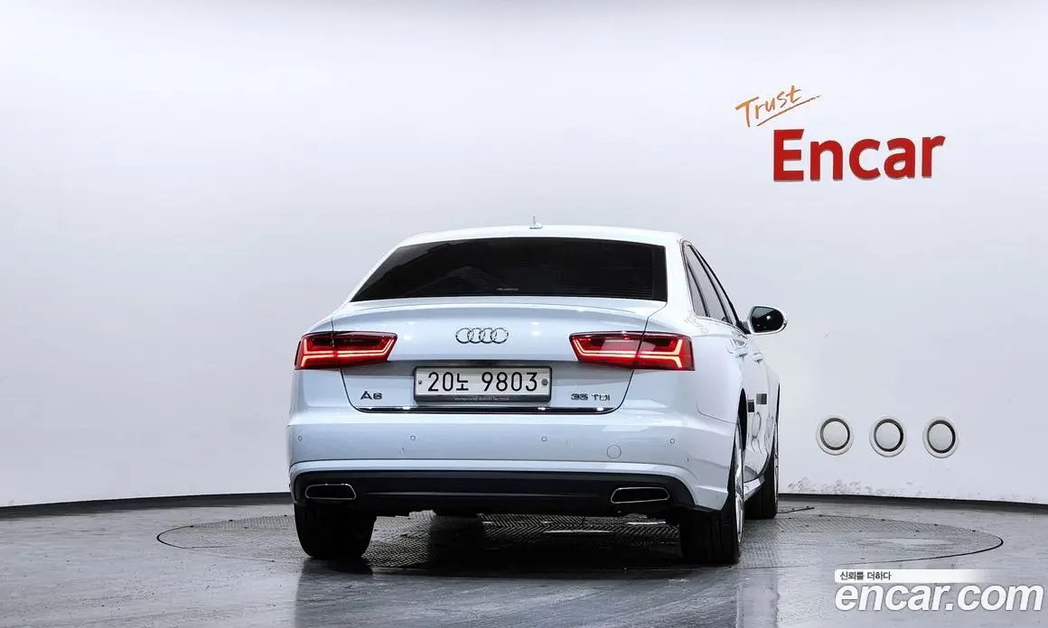 Audi A6 2015 2.0 автомат (гидро), фото 4