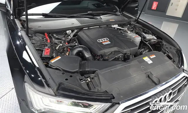 Audi A6 2023 2.0 автомат (гидро), миниатюра 6