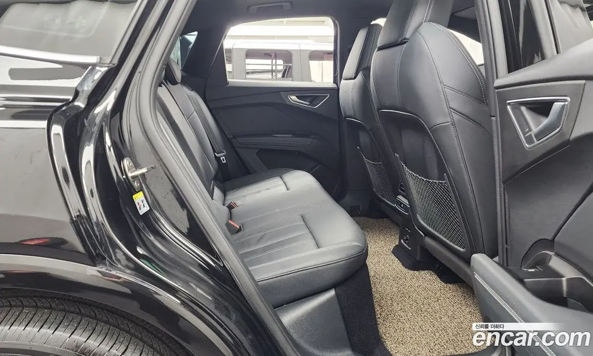 Audi Q4 e-tron 2023 0.2 автомат (гидро), фото 12