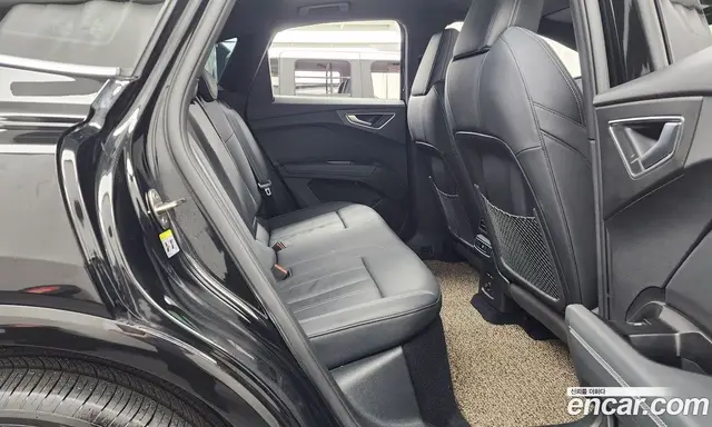 Audi Q4 e-tron 2023 0.2 автомат (гидро), миниатюра 12