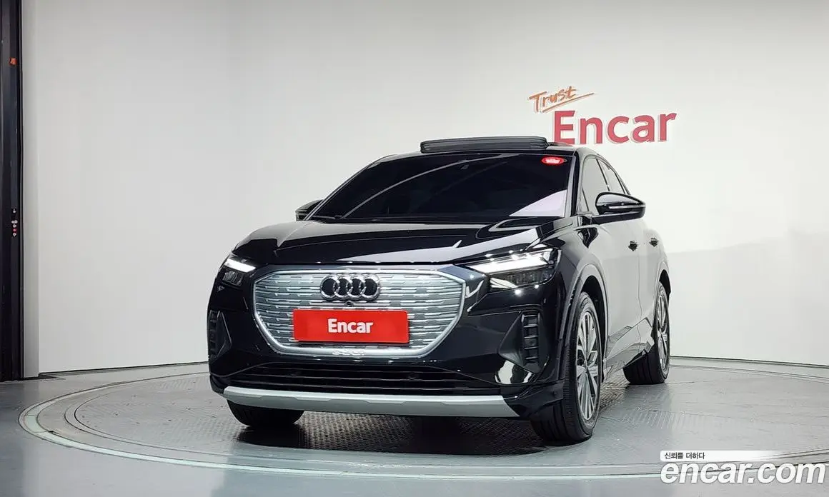 Audi Q4 e-tron 2023 0.2 автомат (гидро), фото 3
