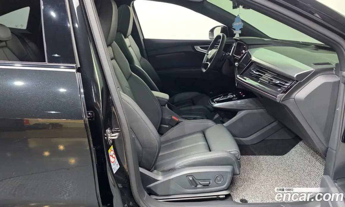 Audi Q4 e-tron 2025 0.2 автомат (гидро), фото 17