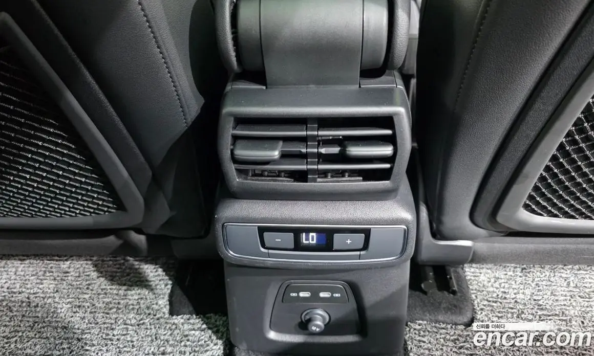 Audi Q4 e-tron 2025 0.2 автомат (гидро), фото 25