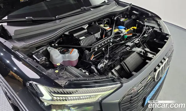 Audi Q4 e-tron 2025 0.2 автомат (гидро), миниатюра 6