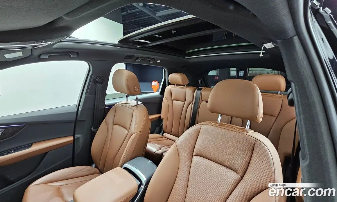 Audi Q7 2021 3.0 автомат (гидро), фото 23