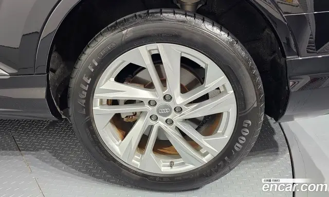Audi Q7 2021 3.0 автомат (гидро), миниатюра 6