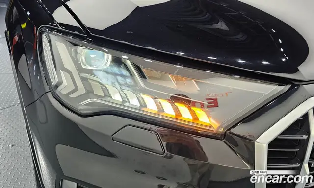 Audi Q7 2021 3.0 автомат (гидро), миниатюра 7