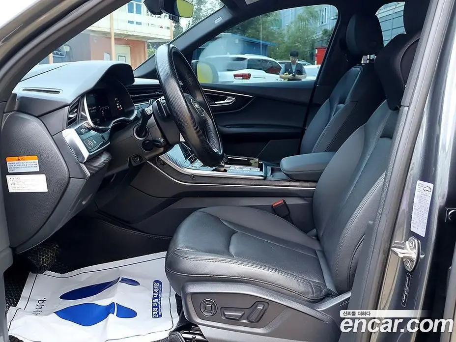 Audi Q7 2021 3.0 автомат (гидро), фото 11