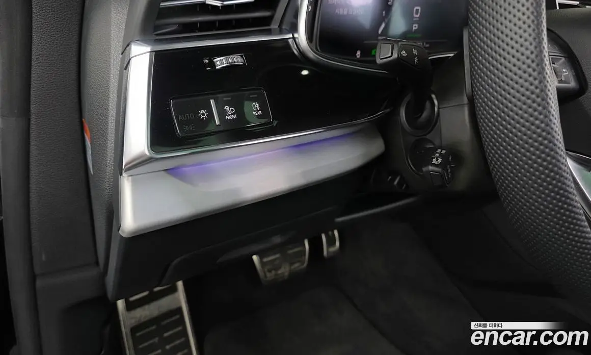 Audi Q8 2025 3.0 автомат (гидро), фото 33