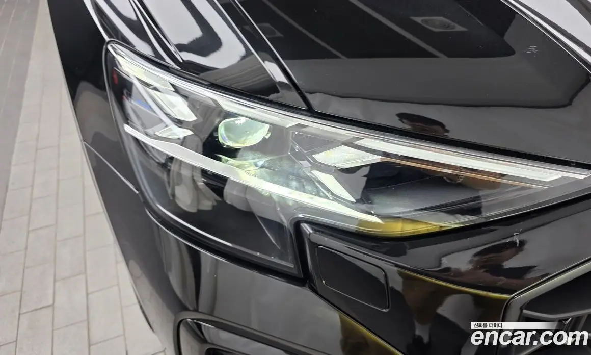 Audi Q8 2025 3.0 автомат (гидро), фото 8