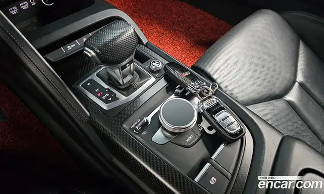 Audi R8 2017 5.2 автомат (гидро), миниатюра 12