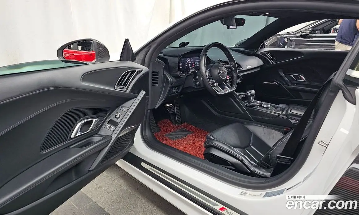 Audi R8 2017 5.2 автомат (гидро), фото 13