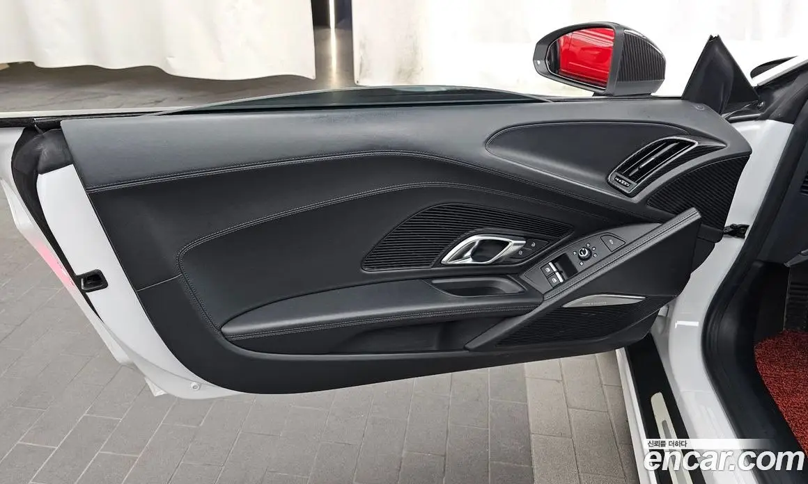 Audi R8 2017 5.2 автомат (гидро), фото 15