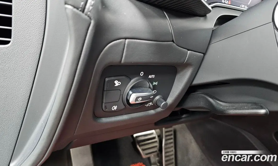 Audi R8 2017 5.2 автомат (гидро), фото 25
