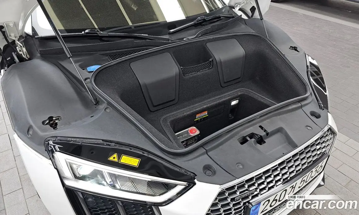 Audi R8 2017 5.2 автомат (гидро), фото 26
