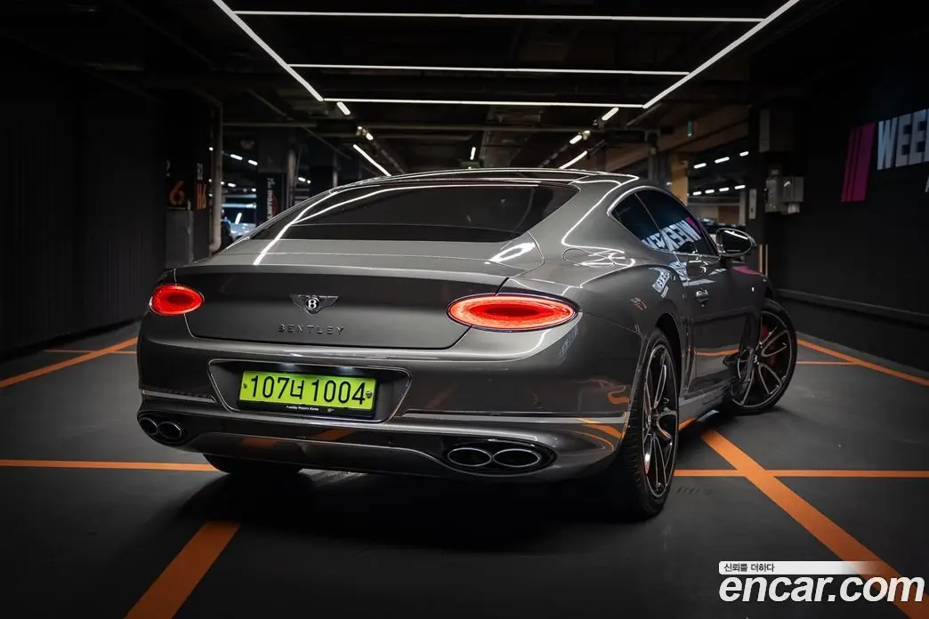 Bentley Continental 2021 4.0 автомат (гидро), фото 4