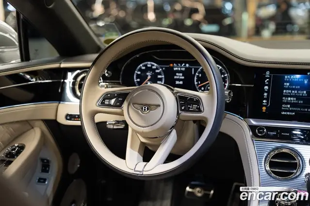 Bentley Continental 2021 4.0 автомат (гидро), миниатюра 8