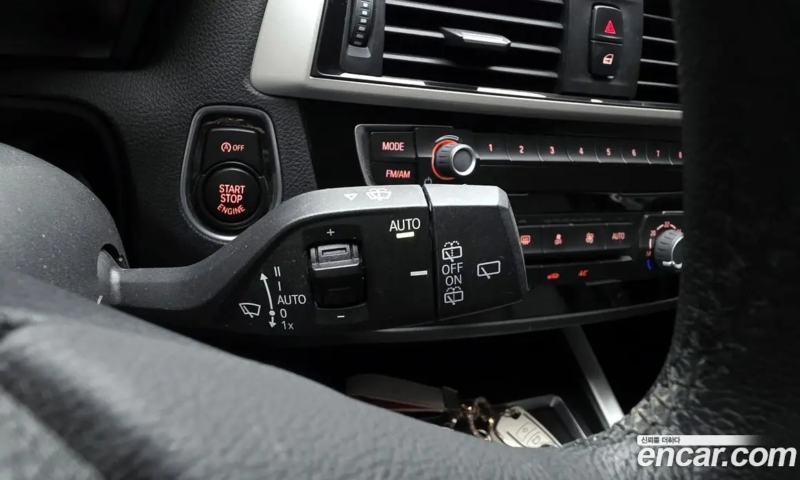 BMW 1 серия 2019 2.0 автомат (гидро), фото 16