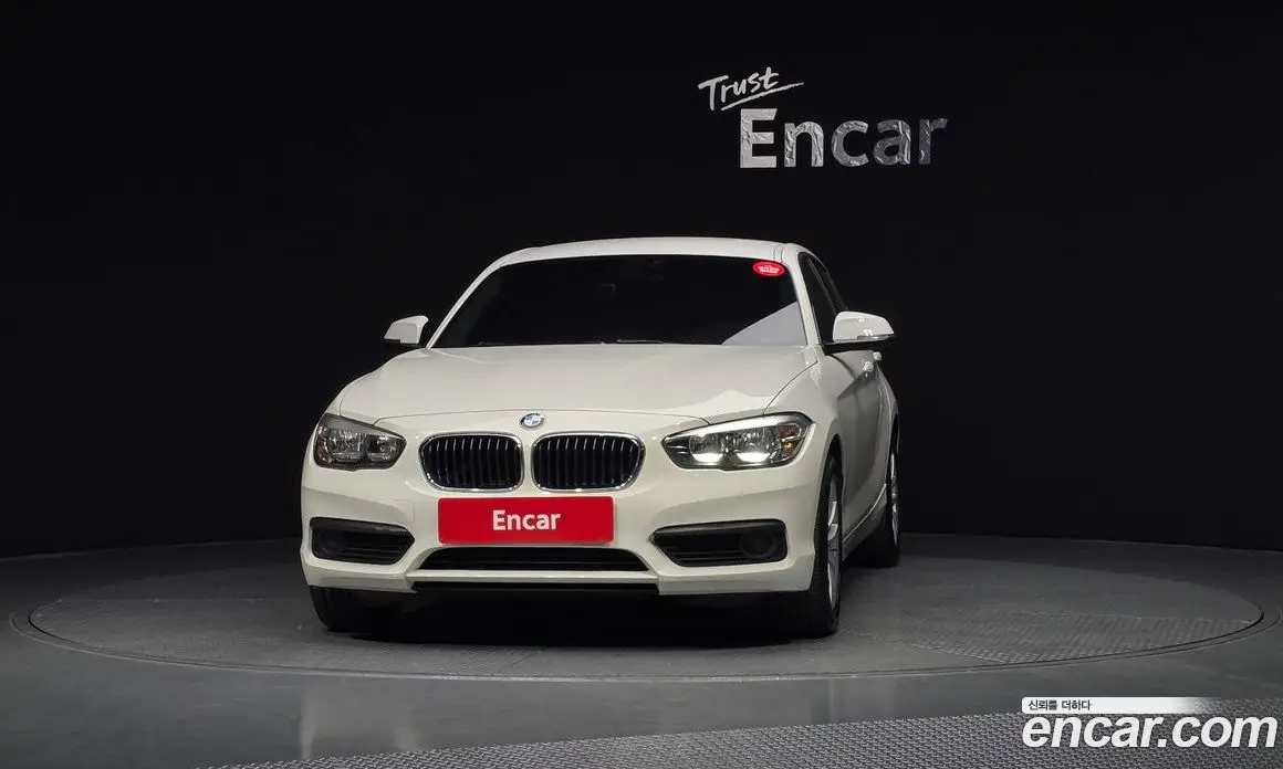 BMW 1 серия 2019 2.0 автомат (гидро), фото 3