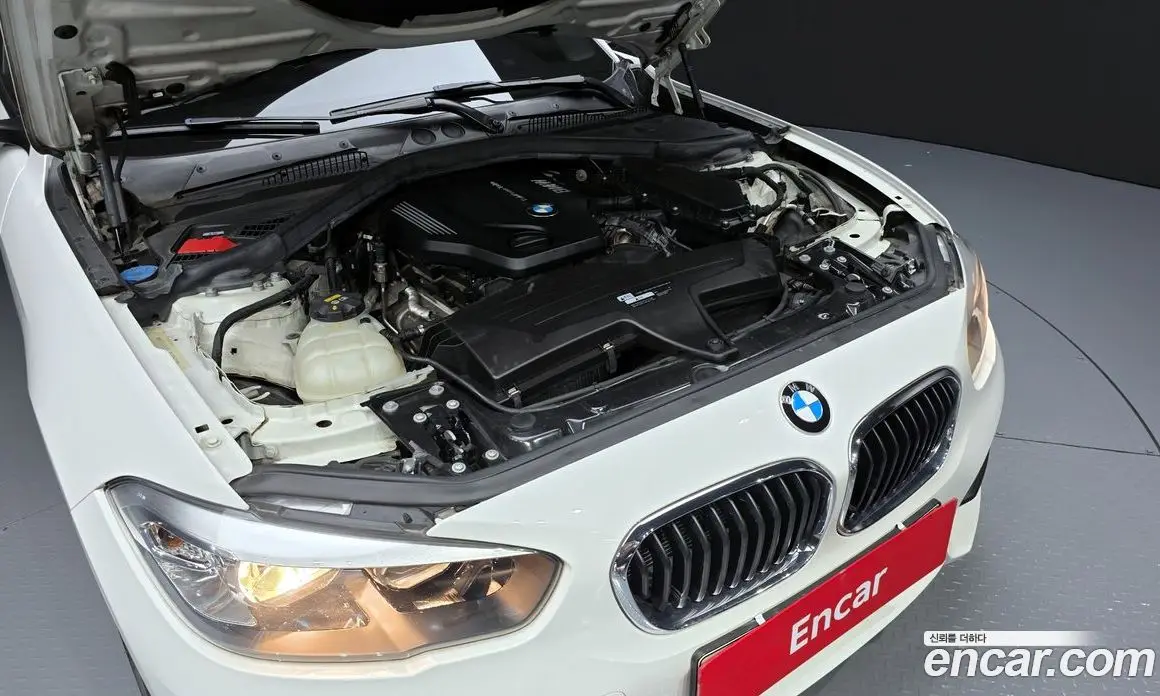 BMW 1 серия 2019 2.0 автомат (гидро), фото 6