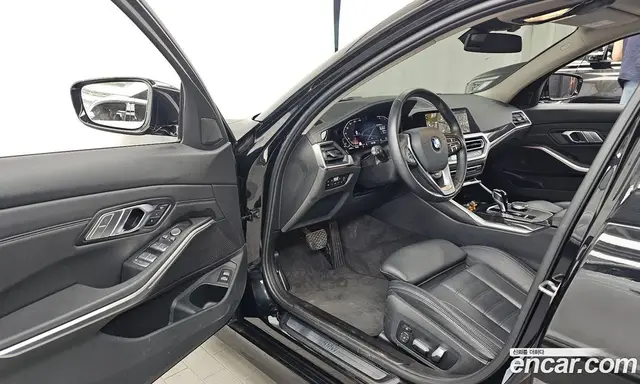 BMW 3 серия 2022 2.0 автомат (гидро), миниатюра 10