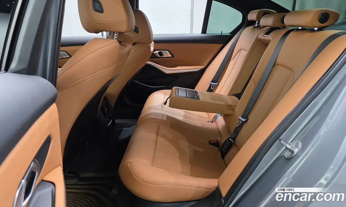 BMW 3 серия 2024 2.0 автомат (гидро), фото 17