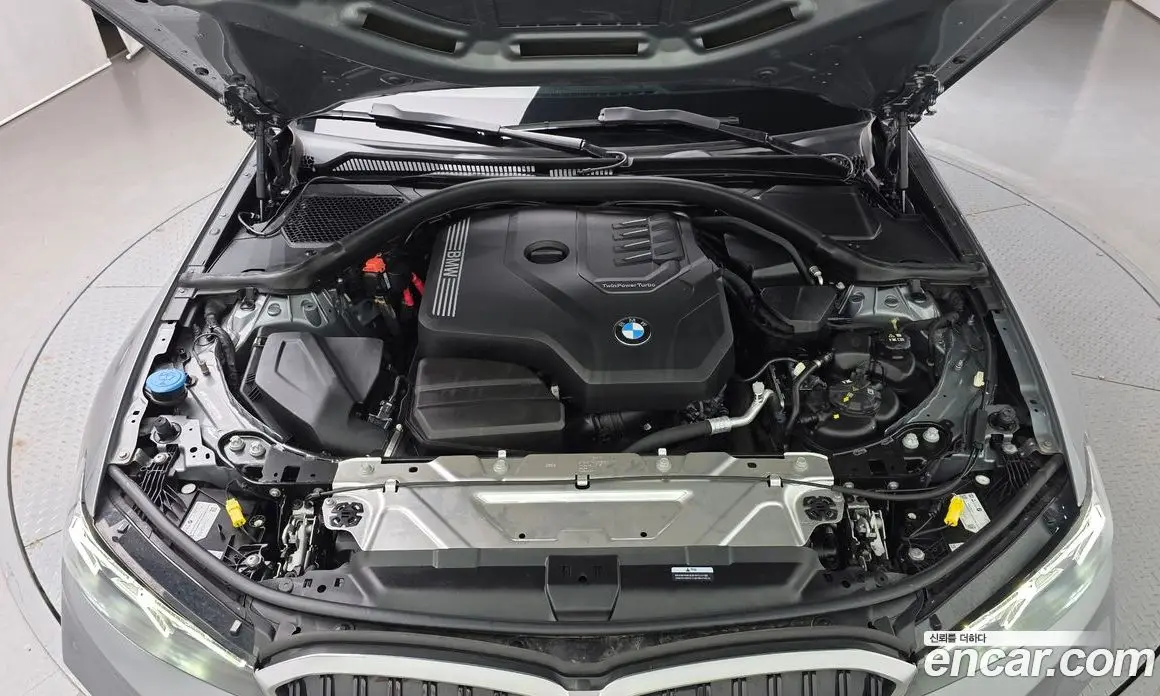 BMW 3 серия 2024 2.0 автомат (гидро), фото 6