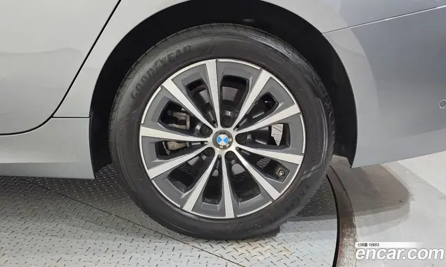 BMW 3 серия 2024 2.0 автомат (гидро), миниатюра 7