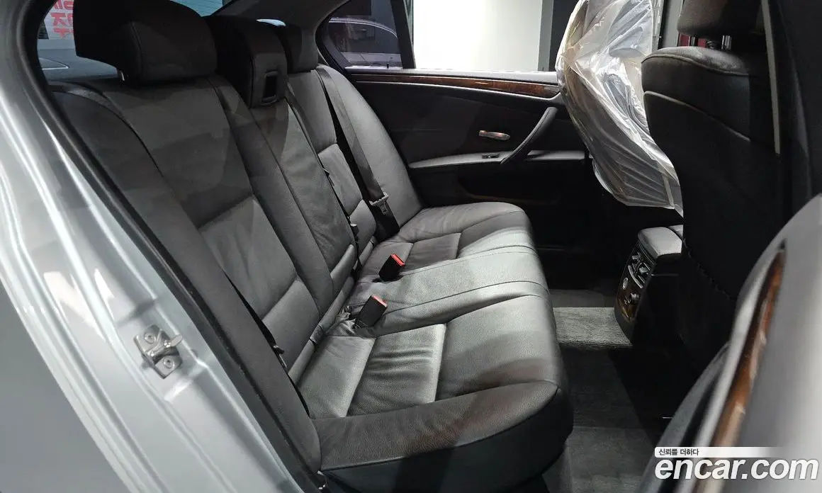 BMW 5 серия 2009 3.0 автомат (гидро), фото 11