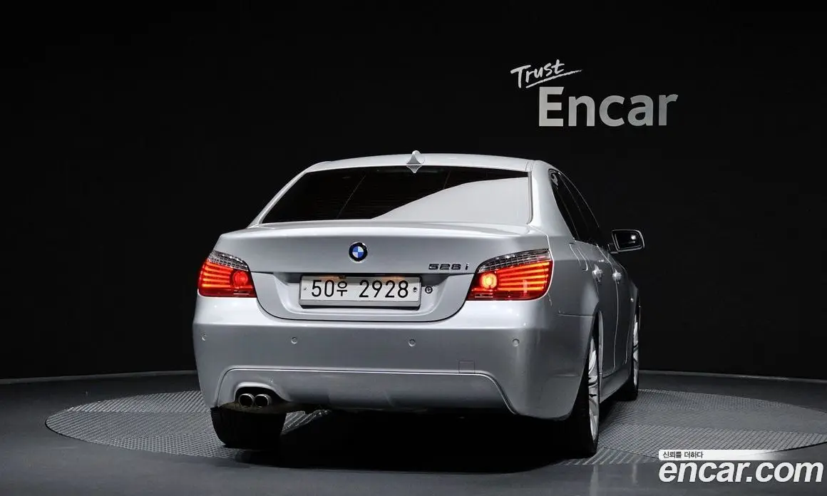 BMW 5 серия 2009 3.0 автомат (гидро), фото 4