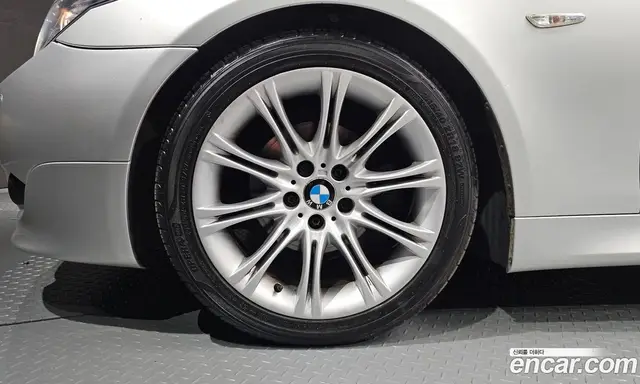 BMW 5 серия 2009 3.0 автомат (гидро), миниатюра 5