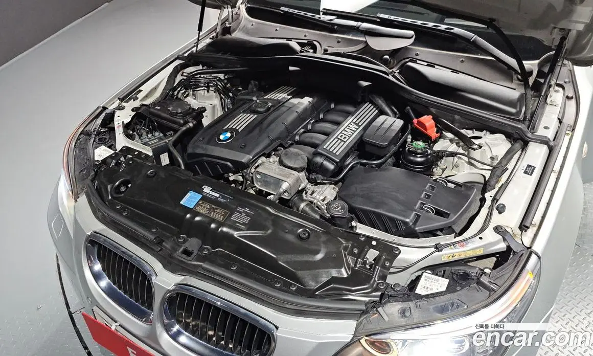 BMW 5 серия 2009 3.0 автомат (гидро), фото 6