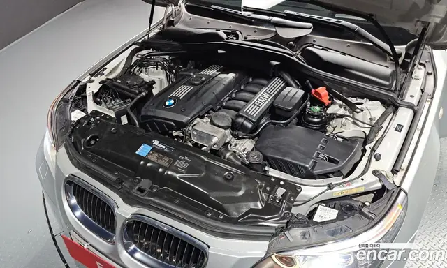 BMW 5 серия 2009 3.0 автомат (гидро), миниатюра 6