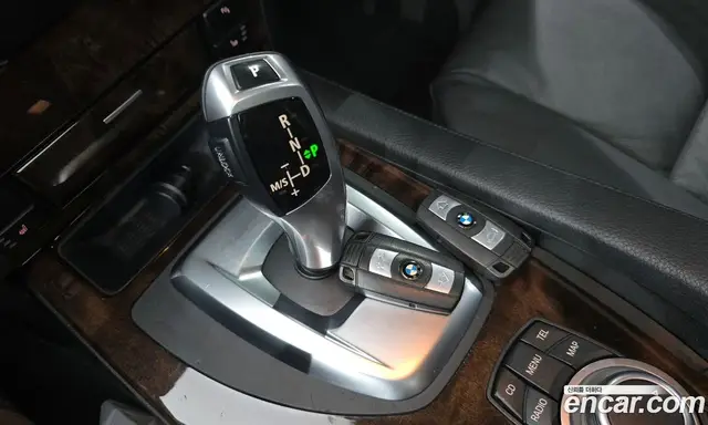BMW 5 серия 2009 3.0 автомат (гидро), миниатюра 9