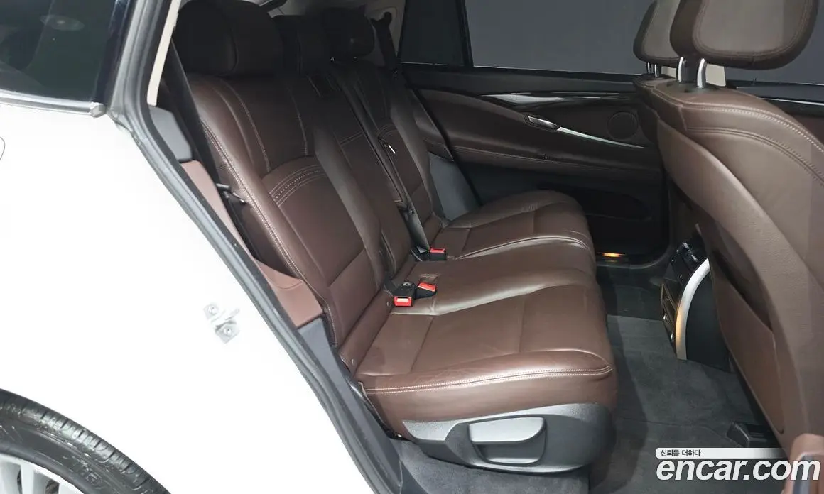 BMW 5 серия 2015 2.0 автомат (гидро), фото 18