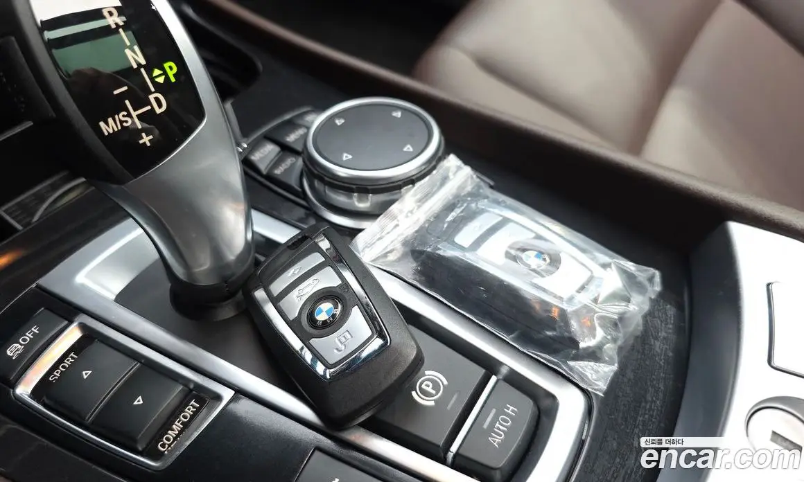 BMW 5 серия 2015 2.0 автомат (гидро), фото 34